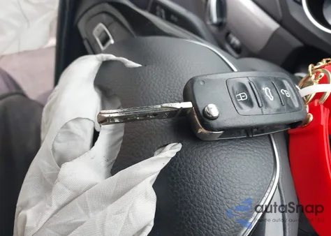 2017 Volkswagen Jetta 1.4T S из США, поврежденный, VIN 3VW2B7AJ4HM401012